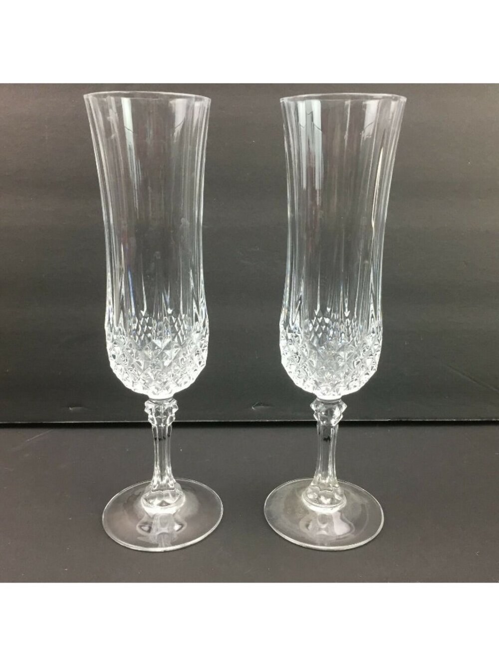 Crystal Champagne Flutes Set Of 2 Clear Cut Glass Elegant Design 8.5" Tall